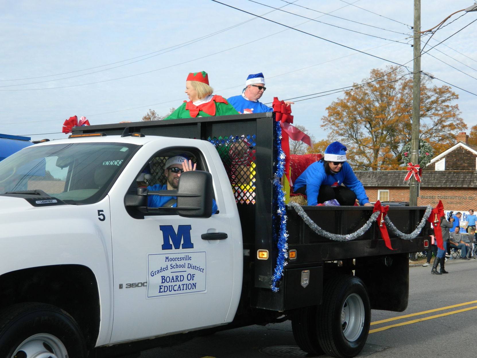 Mooresville Christmas Parade (80).JPG